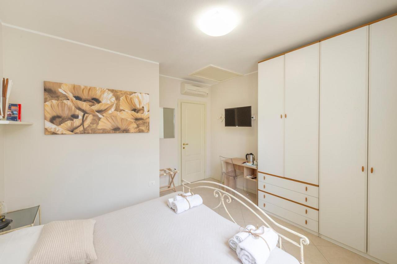 B&B Casa Paola Moniga del Garda Eksteriør billede